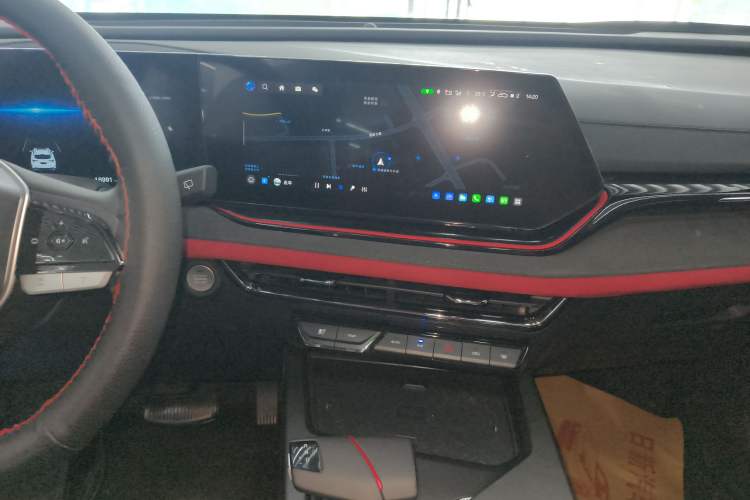 Used CHANGAN X5 PLUS 2024 1.5T DCT Excellence Edition Audio And AC Panel