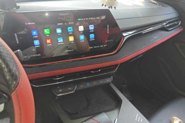 Used CHANGAN X5 PLUS 2024 1.5T DCT Pioneer Edition Audio And AC Panel