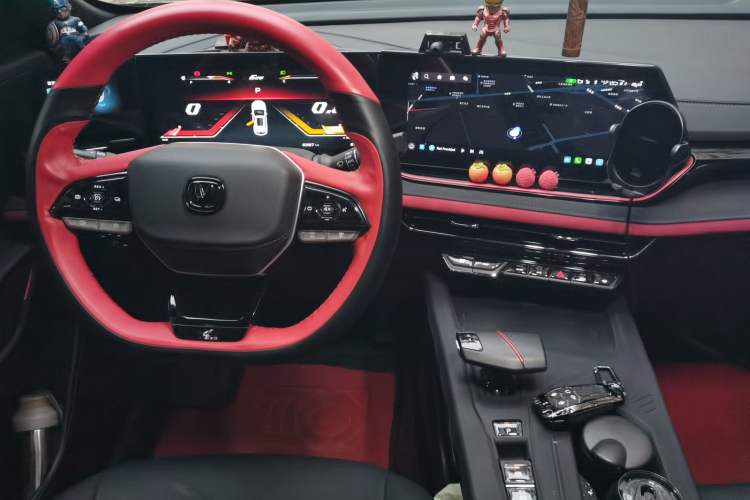 Used CHANGAN X5 PLUS 2024 1.5T DCT Excellence Edition Audio And AC Panel