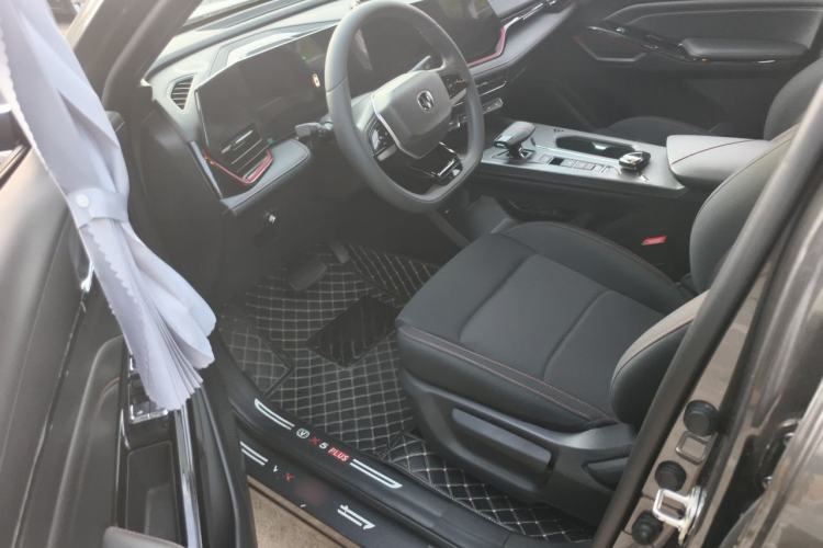 Used CHANGAN X5 PLUS 2024 1.5T DCT Enjoyment Version Driver Seat