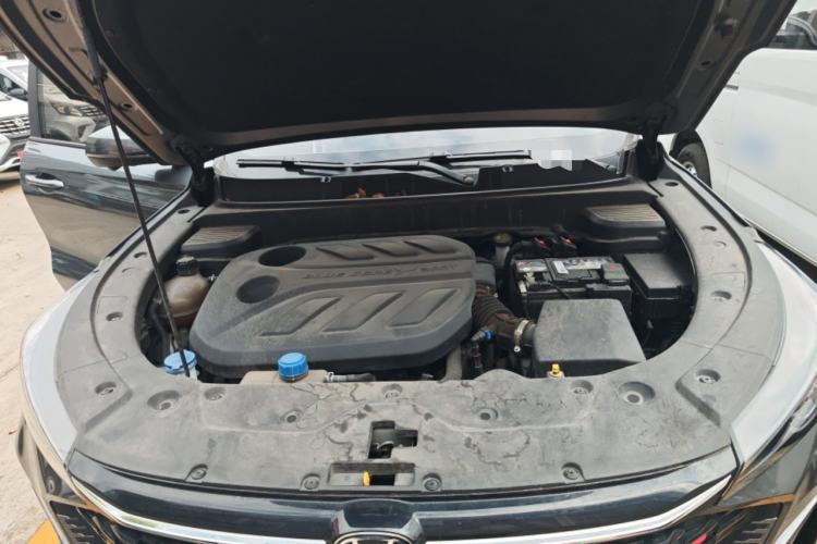 Used CHANGAN X5 PLUS 2024 1.5T DCT ZhiZun Version Engine Bay