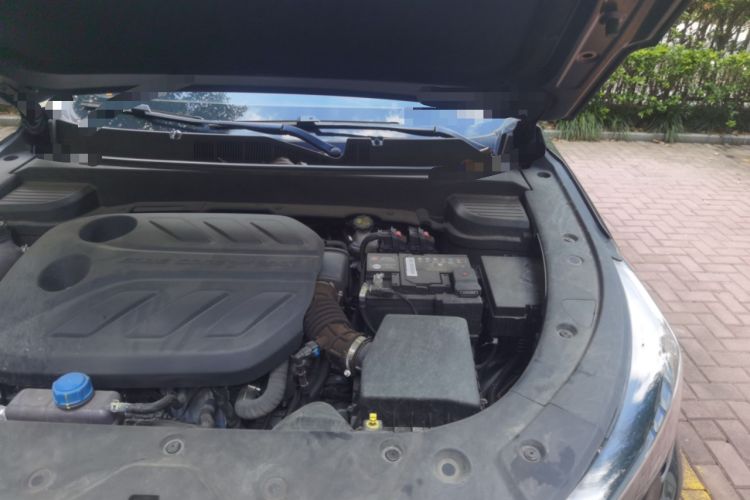 Used CHANGAN X5 PLUS 2024 1.5T DCT Excellence Edition Engine Bay Left