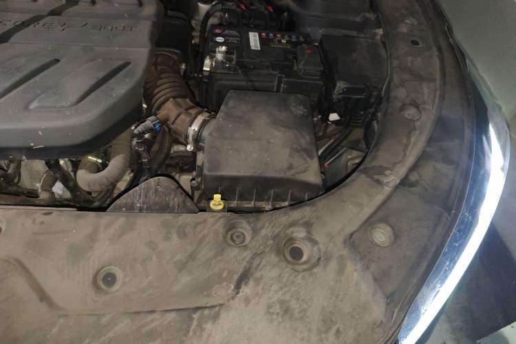 Used CHANGAN X5 PLUS 2024 1.5T DCT Excellence Edition Engine Bay Left