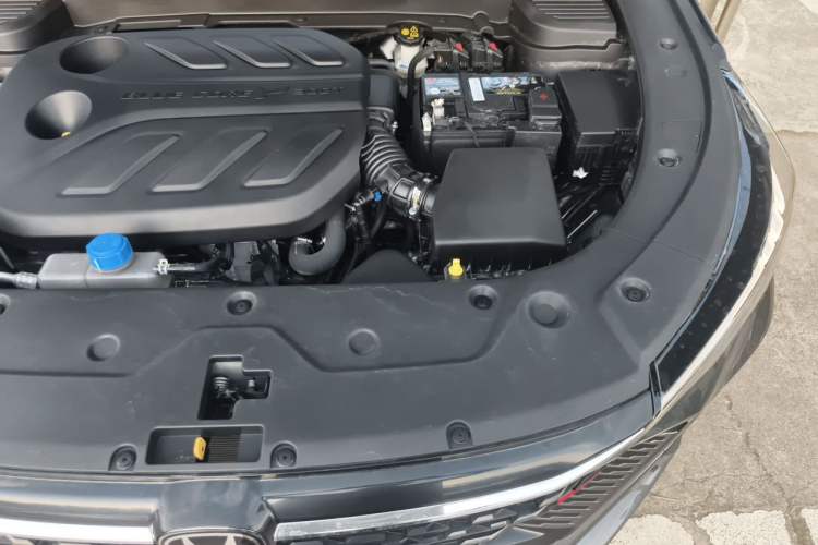 Used CHANGAN X5 PLUS 2024 1.5T DCT Enjoyment Version Engine Bay Left