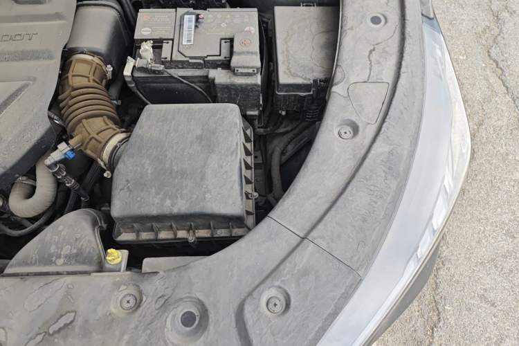 Used CHANGAN X5 PLUS 2024 1.5T DCT Pioneer Edition Engine Bay Left