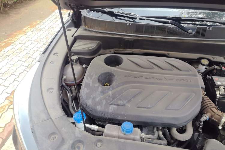 Used CHANGAN X5 PLUS 2024 1.5T DCT Pioneer Edition Engine Bay Right