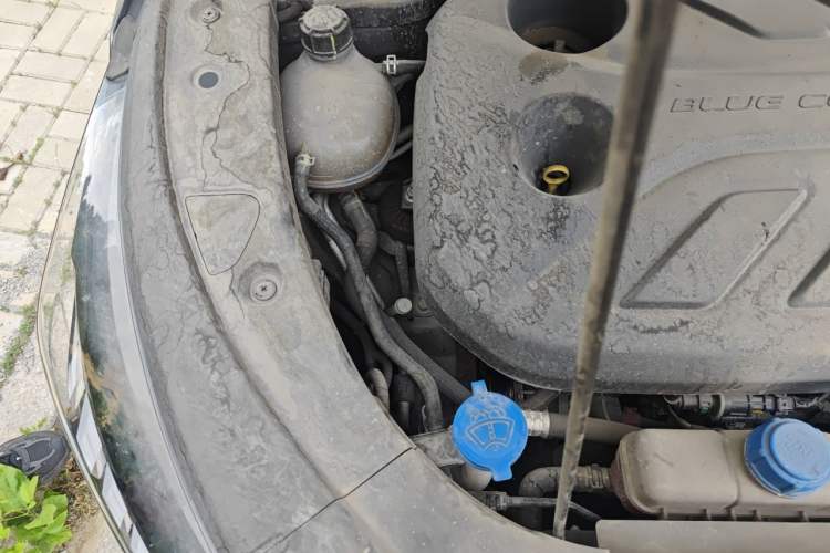 Used CHANGAN X5 PLUS 2024 1.5T DCT Pioneer Edition Engine Bay Right