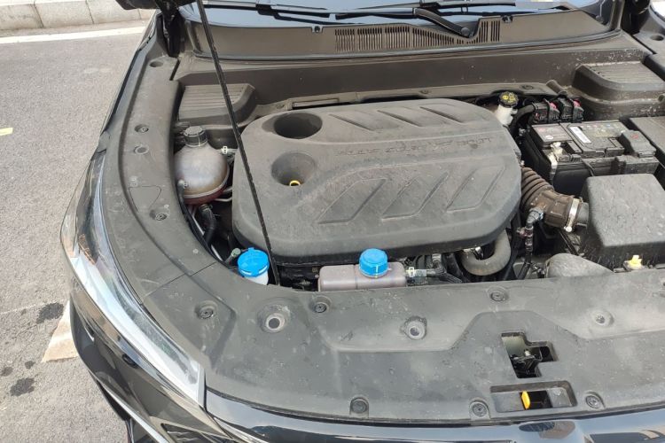 Used CHANGAN X5 PLUS 2024 1.5T DCT Smart Leading Version Engine Bay Right