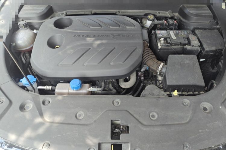 Used CHANGAN X5 PLUS 2024 1.5T DCT Pioneer Edition Engine Bay