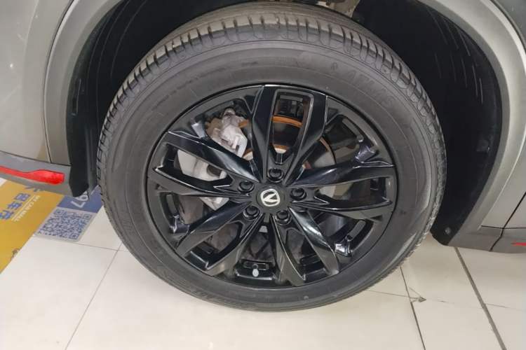 Used CHANGAN X5 PLUS 2024 1.5T DCT Excellence Edition Exterior 4