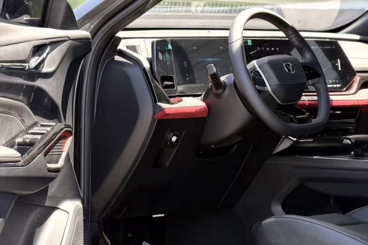 Used CHANGAN X5 PLUS 2024 1.5T DCT Excellence Edition Interior 2