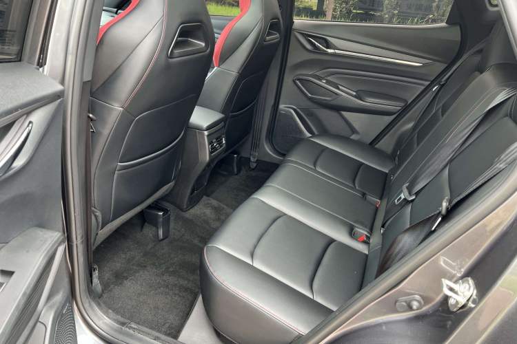 Used CHANGAN X5 PLUS 2024 1.5T DCT Pioneer Edition — 18