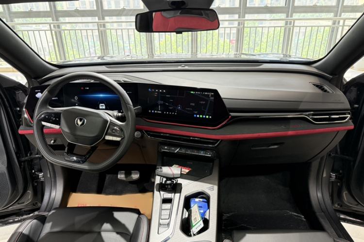 Used CHANGAN X5 PLUS 2024 1.5T DCT Excellence Edition Interior 5