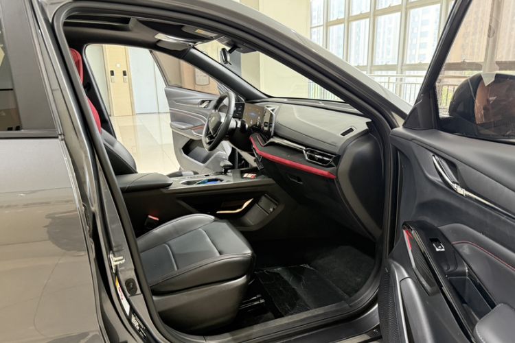Used CHANGAN X5 PLUS 2024 1.5T DCT Excellence Edition Interior 8
