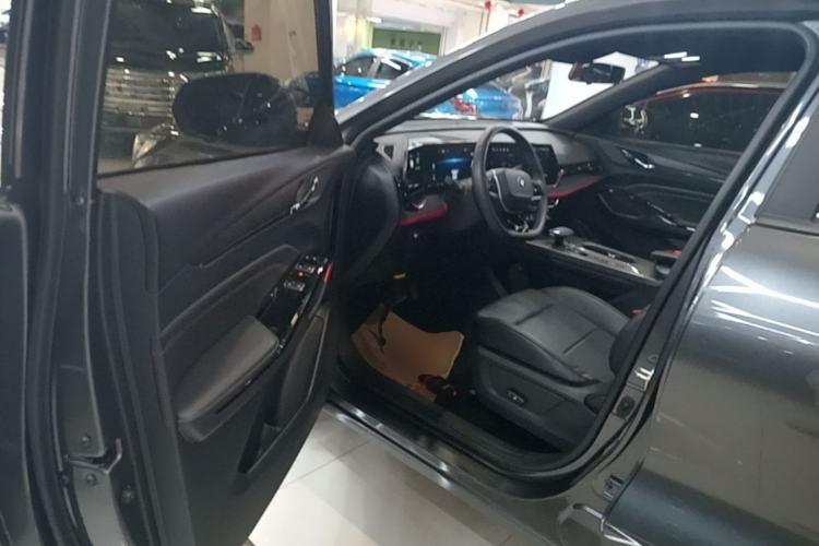 Used CHANGAN X5 PLUS 2024 1.5T DCT Excellence Edition Left Front Seat
