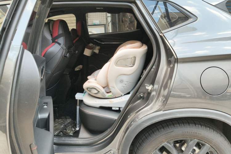Used CHANGAN X5 PLUS 2024 1.5T DCT Pioneer Edition Left Rear Seat