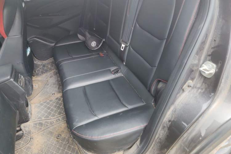 Used CHANGAN X5 PLUS 2024 1.5T DCT Excellence Edition Left Rear Seat