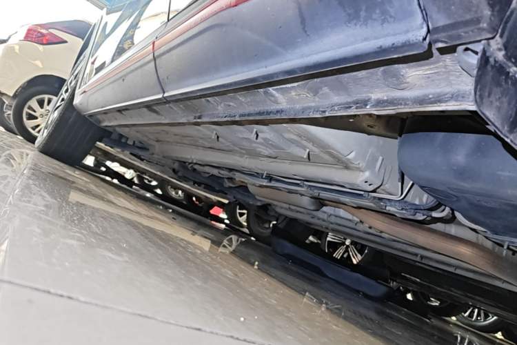 Used CHANGAN X5 PLUS 2024 1.5T DCT Pioneer Edition Left Side Sill