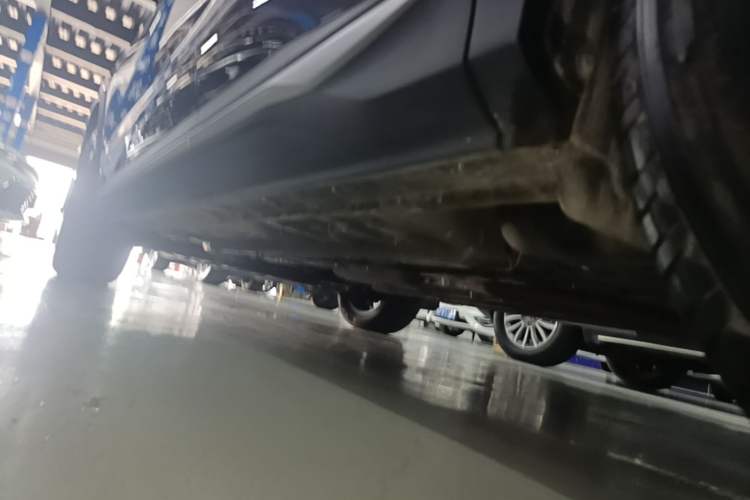 Used CHANGAN X5 PLUS 2024 1.5T DCT Enjoyment Version Left Side Sill
