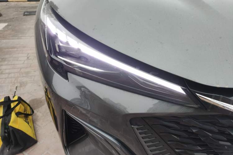 Used CHANGAN X5 PLUS 2024 1.5T DCT Enjoyment Version Right Front Headlight