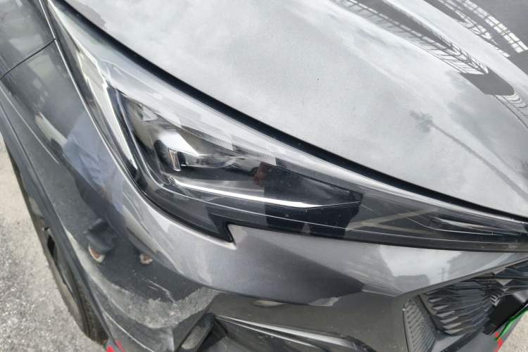 Used CHANGAN X5 PLUS 2024 1.5T DCT Excellence Edition Right Front Headlight
