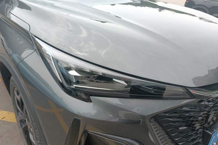Used CHANGAN X5 PLUS 2024 1.5T DCT Excellence Edition Right Front Headlight