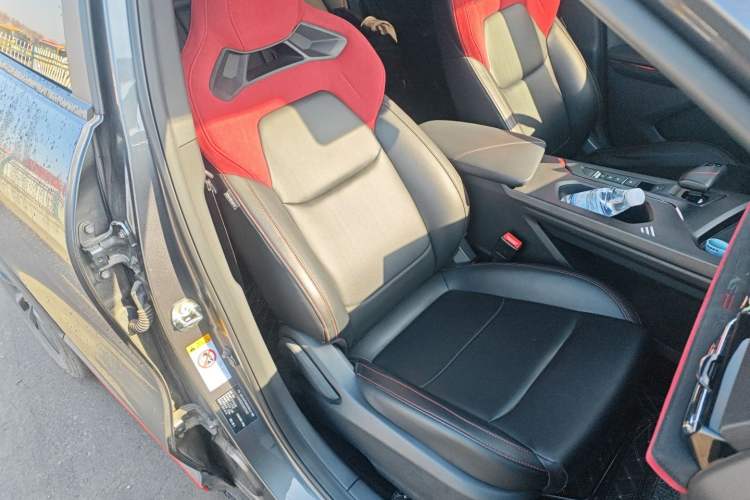 Used CHANGAN X5 PLUS 2024 1.5T DCT ZhiZun Version Right Front Seat
