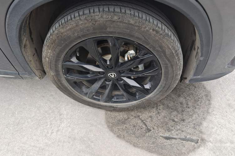 Used CHANGAN X5 PLUS 2024 1.5T DCT Enjoyment Version Right Front Wheel Hub