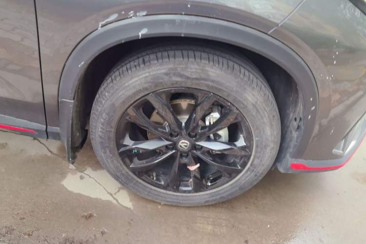 Used CHANGAN X5 PLUS 2024 1.5T DCT Pioneer Edition Right Front Wheel Hub