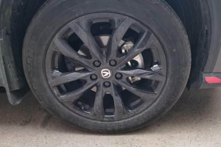 Used CHANGAN X5 PLUS 2024 1.5T DCT Excellence Edition Right Front Wheel Hub