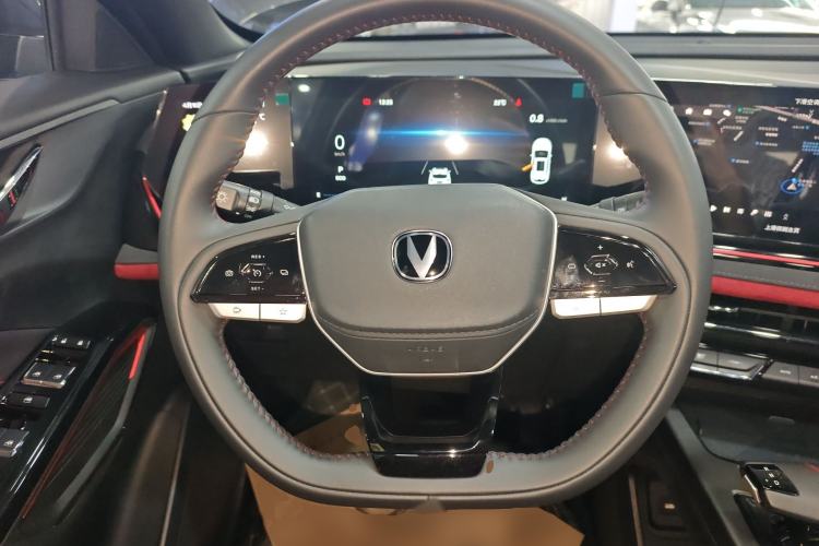 Used CHANGAN X5 PLUS 2024 1.5T DCT ZhiZun Version Steering Wheel