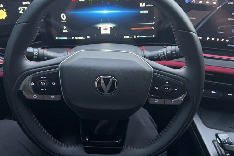 Used CHANGAN X5 PLUS 2024 1.5T DCT ZhiZun Version Steering Wheel