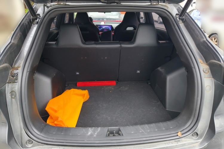 Used CHANGAN X5 PLUS 2024 1.5T DCT Excellence Edition Trunk