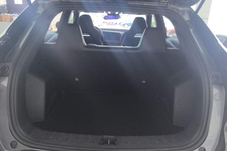 Used CHANGAN X5 PLUS 2024 1.5T DCT Pioneer Edition Trunk