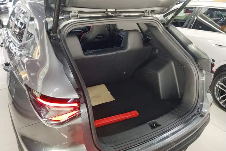 Used CHANGAN X5 PLUS 2024 1.5T DCT Excellence Edition Trunk