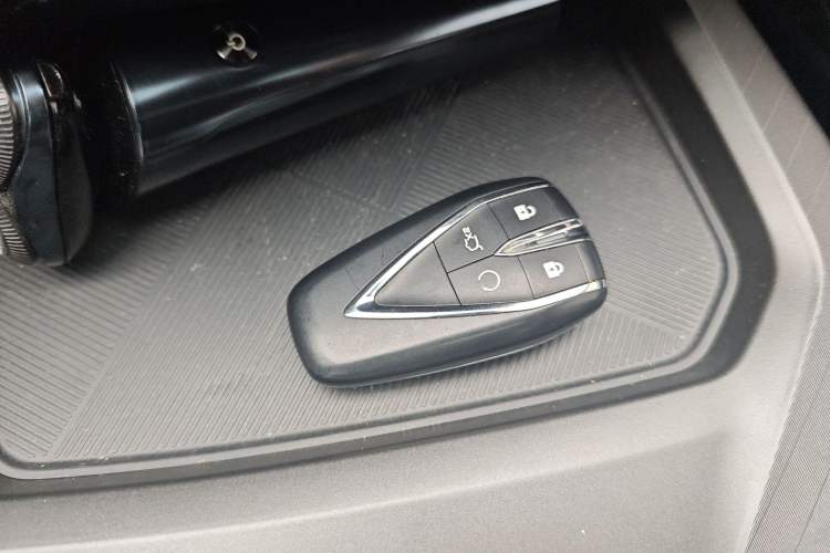 Used CHANGAN X5 PLUS 2024 1.5T DCT Enjoyment Version Vehicle Key