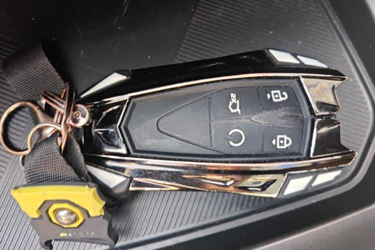 Used CHANGAN X5 PLUS 2024 1.5T DCT Pioneer Edition Vehicle Key