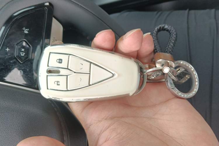Used CHANGAN X5 PLUS 2024 1.5T DCT Excellence Edition Vehicle Key