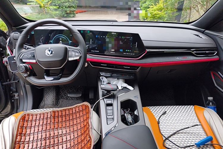 Used CHANGAN X5 PLUS 2024 1.5T DCT Pioneer Edition Center Console