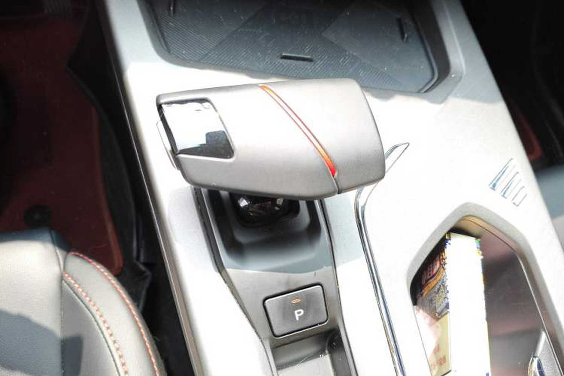 Used CHANGAN X5 PLUS 2024 1.5T DCT Excellence Edition Gear Lever