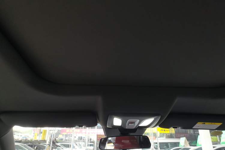 Used CHANGAN X5 PLUS 2024 1.5T DCT ZhiZun Version Headliner