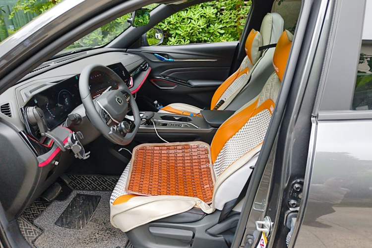 Used CHANGAN X5 PLUS 2024 1.5T DCT Pioneer Edition Left Front Seat