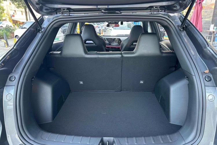 Used CHANGAN X5 PLUS 2024 1.5T DCT Pioneer Edition Trunk