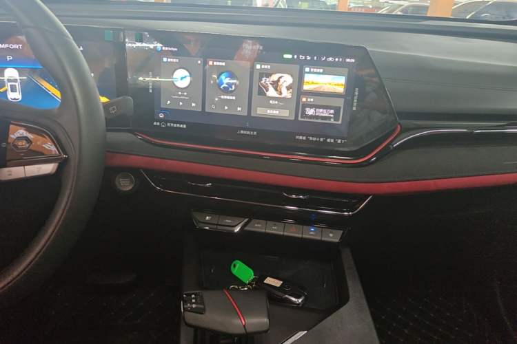 Used CHANGAN X5 PLUS 2024 1.5T DCT ZhiZun Version Audio And AC Panel