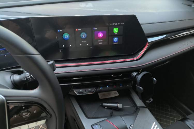 Used CHANGAN X5 PLUS 2024 1.5T DCT Enjoyment Version Audio And AC Panel