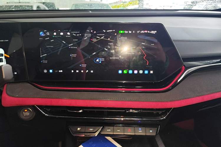 Used CHANGAN X5 PLUS 2024 1.5T DCT Excellence Edition Audio And AC Panel