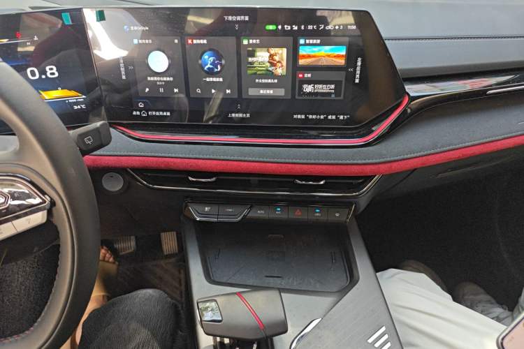 Used CHANGAN X5 PLUS 2024 1.5T DCT Excellence Edition Audio And AC Panel