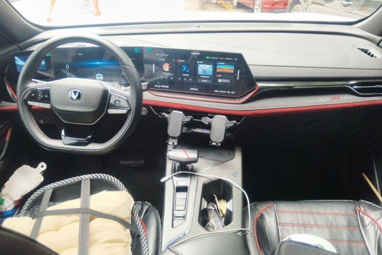 Used CHANGAN X5 PLUS 2024 1.5T DCT ZhiZun Version Center Console