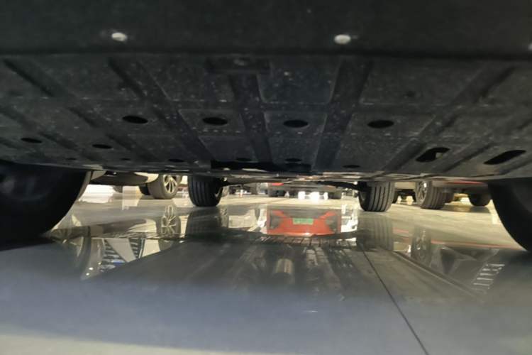 Used CHANGAN X5 PLUS 2024 1.5T DCT ZhiZun Version Chassis Front