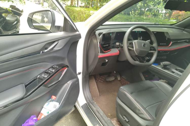 Used CHANGAN X5 PLUS 2024 1.5T DCT Excellence Edition Driver Seat